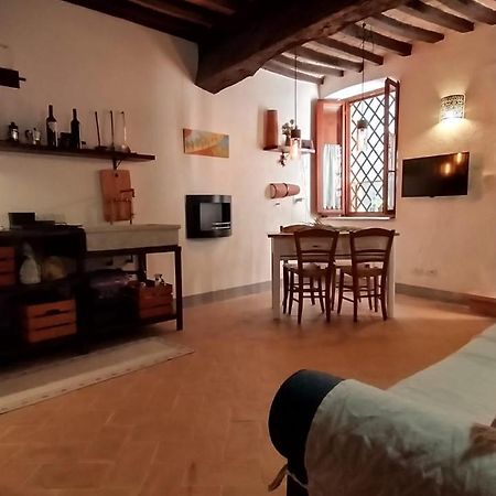 Casa Vacanze Carducci San Casciano dei Bagni Exterior photo