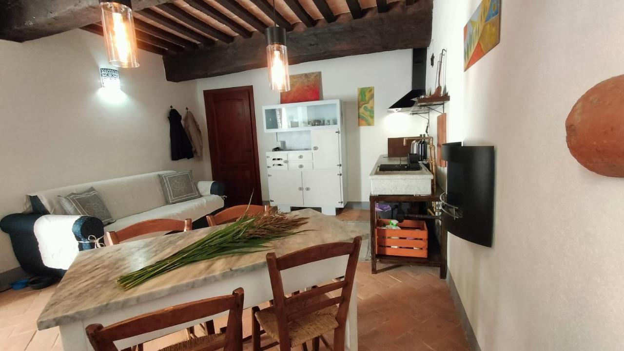 Casa Vacanze Carducci San Casciano dei Bagni Exterior photo